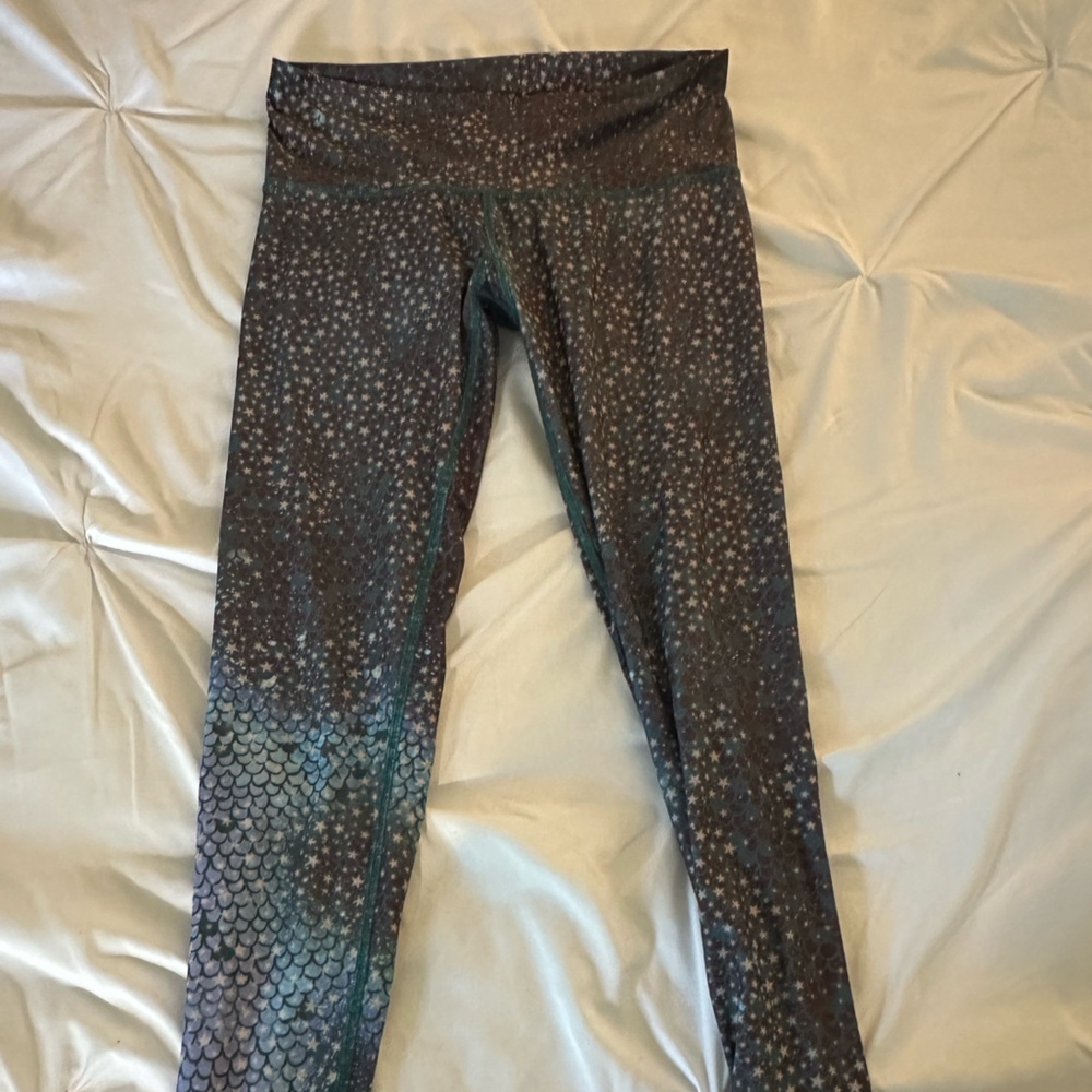 Teeki Star/ Mermaid Scale Yoga  Leggings